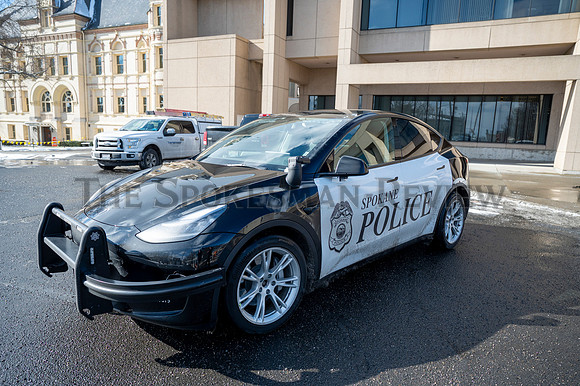 SRX TESLA POLICE CAR 4