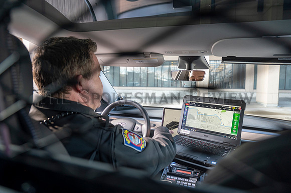 SRX TESLA POLICE CAR 1