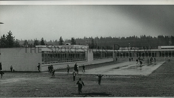 1969 Press Photo Dedication of Brentwood School in Mead School District