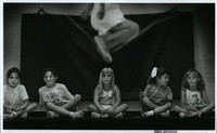 1992 Press Photo Girl scouts jump rope team gives lessons at Farwell Elementary