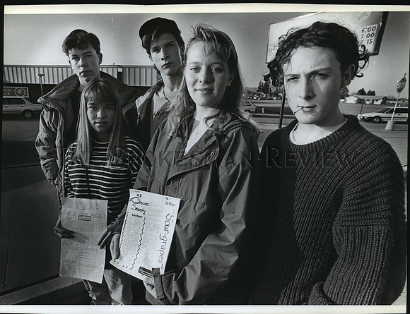 1991 Press Photo Brad Nelson and  suspended Coeur d'Alene High School students