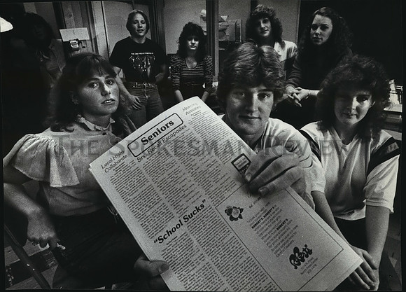 1982 Press Photo Central Valley High School students & editorial newspaper team
