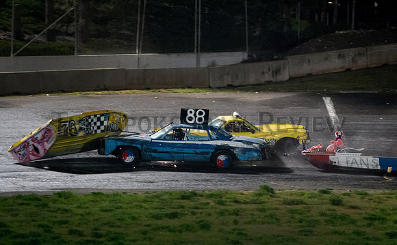 DEMOLITION BOAT RACE