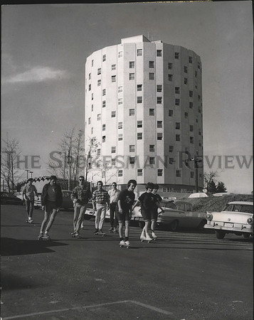 1965 Press Photo Skate-boarders at Eastern Washington State College campus