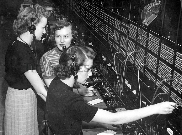PHONE SWITCHBOARD OPERATORS 1953