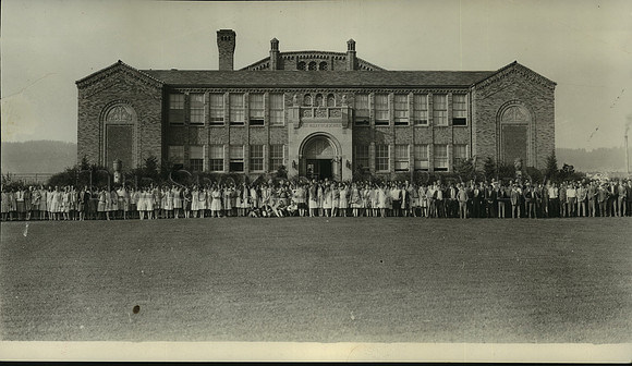 1928 Press Photo West Valley High School at Millwood, Washington