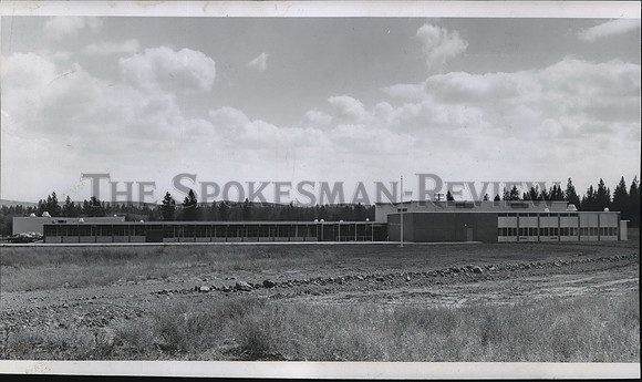 1961 Press Photo Exterior of Liberty High School in Spokane