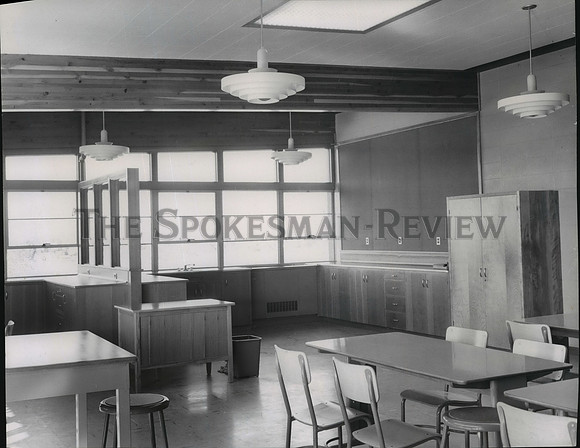 1956 Press Photo Inside a classroom, Central Valley High School
