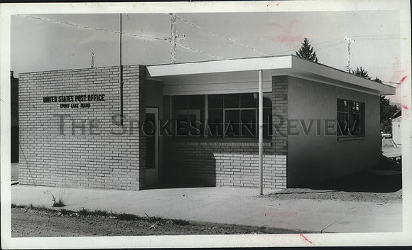 1961 Press Photo New US Post office building dedicated in Spirit Lake, Idaho