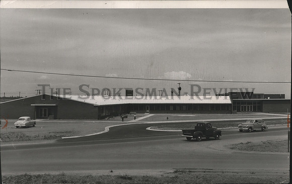 1952 Press Photo Fairchild Air Force Base's elementary school to be dedicated