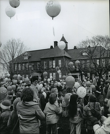 1979 Press Photo Longfellow Elementary school groundbreaking ceremonies