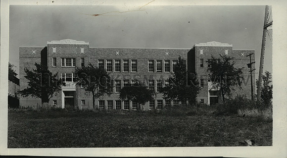 1937 Press Photo Governor Hill High School, Fairfield, Washington