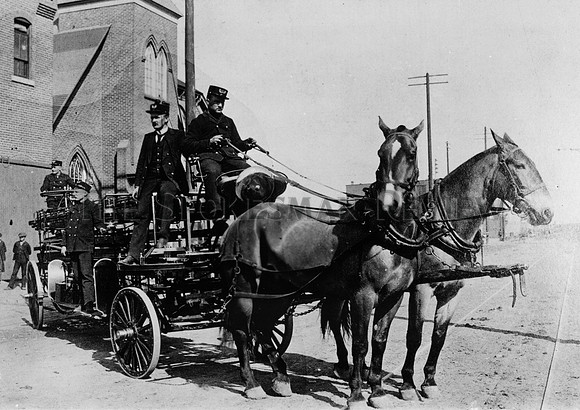 HORSE DRAWN FIRE TRUCK 1894