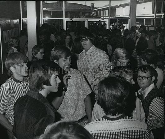 1973 Press Photo First day of classes at Union High School