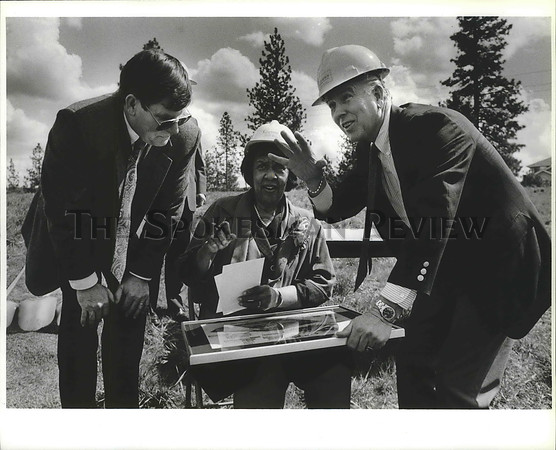 1993 Press Photo Middle Chase project director Ned Hammond & Supt. Gerald Hester