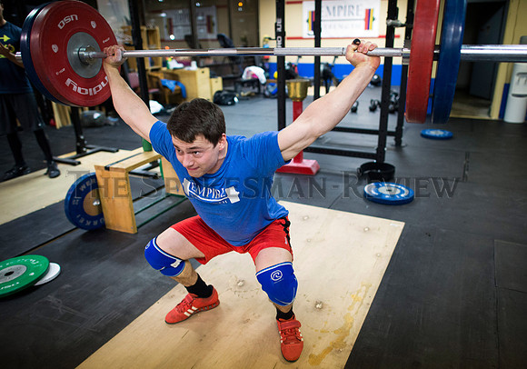 PAUL L MANN LIFTS AT EMPIRE STRENGTH