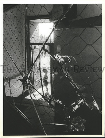 1989 Press Photo Michael Haas help cleanup the mess created by vandals in Hayden