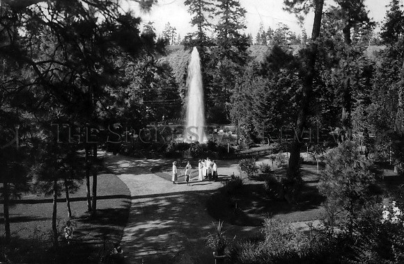 1928 Press Photo The Natatorium Park and fountain in Spokane