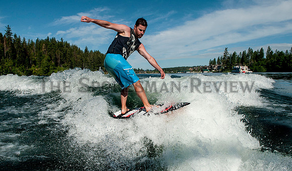 WAKE BOARDING 1