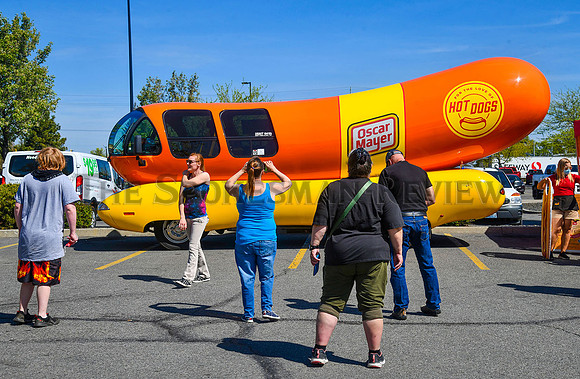 SRX WIENERMOBILE 9