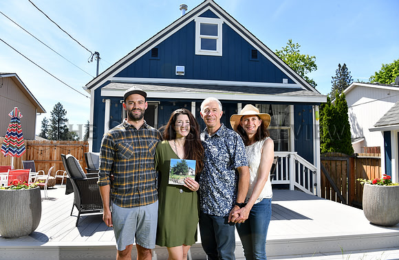 SRX_HOME_001_TT