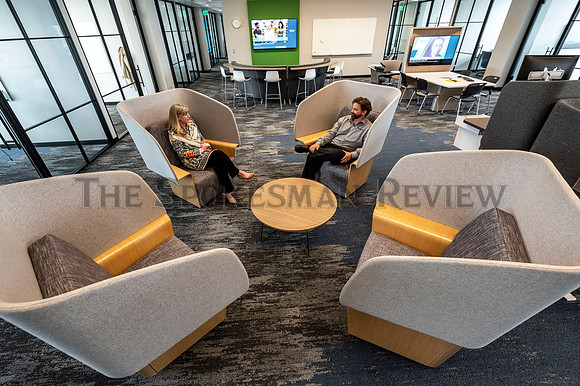 SRX_HYBRID OFFICE SPACE 1