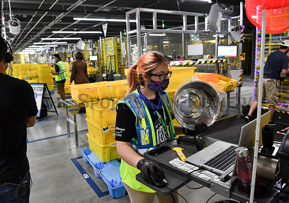 SRX_AMAZON_017_TT