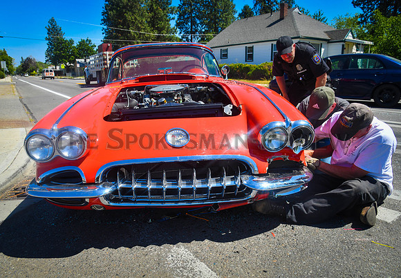 SRX RED CORVETTE 5