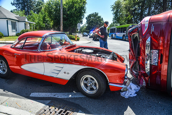 SRX RED CORVETTE 2