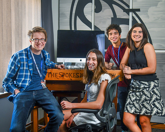 cit_210725_highschool_interns_photo