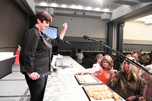 EVA ROBERTS COOKING SHOW