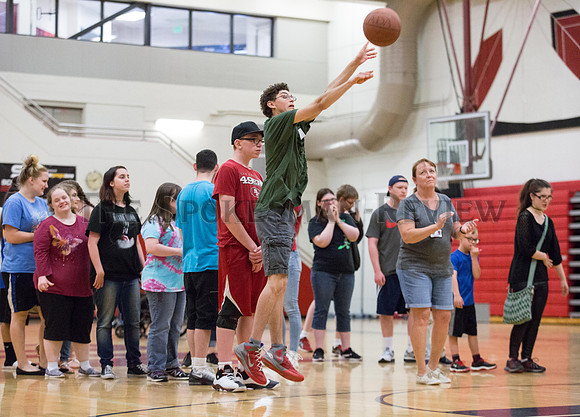 SRX_Walk_On_Basketball_4
