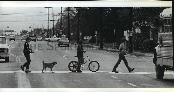 1983 Press Photo School crossing at Minton Elementary School, Coeur d'Alene