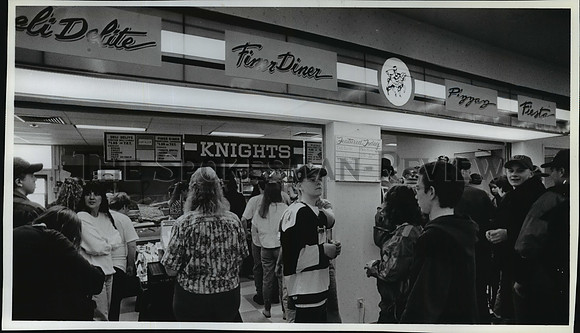 1994 Press Photo Cafe USA program of East Valley High School