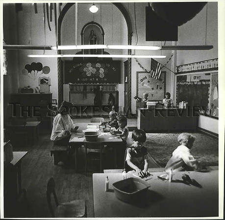 1994 Press Photo Trinity School young students work on their art projects