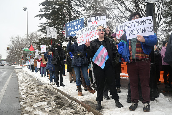 TRUMP PROTEST 11
