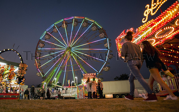 GIANT WHEEL 2