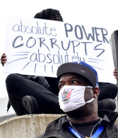 SRX_PROTEST_004_TT
