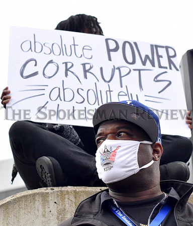 SRX_PROTEST_004_TT
