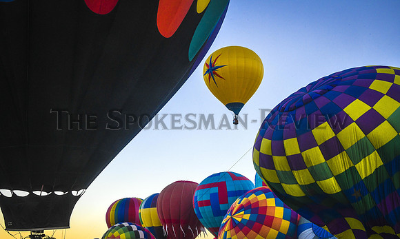 SRX HOT AIR BALLOONS 11