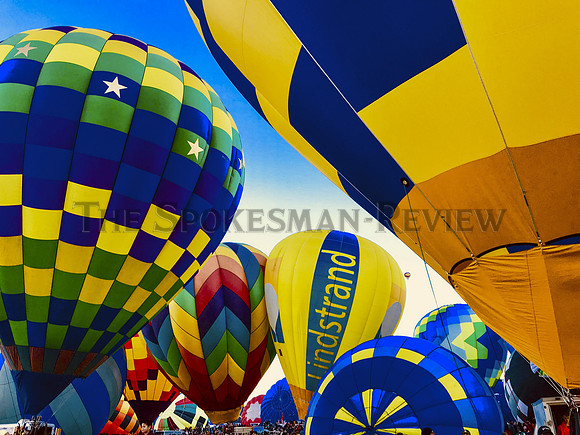 SRX HOT AIR BALLOONS 22