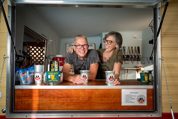 SRX_CAMP TAPS BEER TRAILER 4