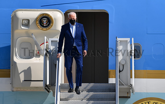 SRX_BIDENVISIT_007_tt