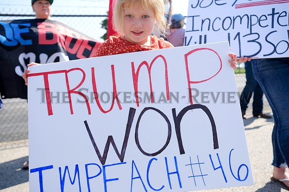 SRX_BIDENVISITPROTEST_010_tt