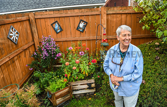 SRX  SUE OSLOWSKI 1