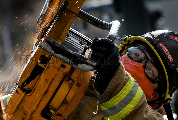 srx_Women_in_Fire_1_.jpg