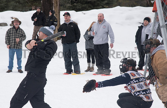 SRX_SNOWSHOE_SOFTBALL6