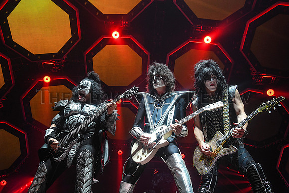 SRX KISS 3