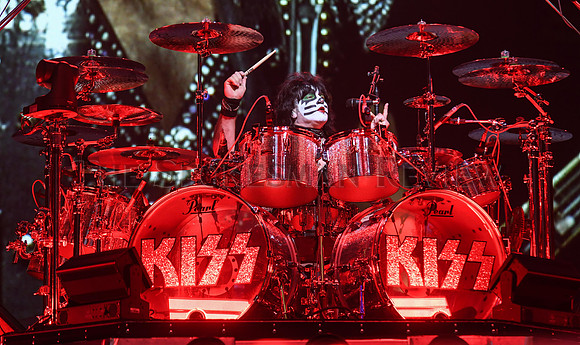 SRX KISS 6