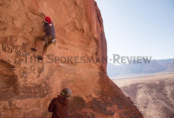 SRX_VEGAS_CLIMBING3